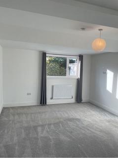 undefined, Market Square, 8B Market Square, Witney
