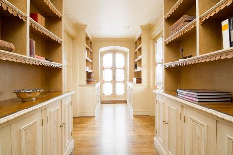Flat F, 1 Bina Gardens, London, SW5 0LD