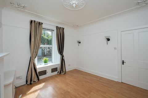 13 Queen Street, Newport-on-tay, DD6 8EE