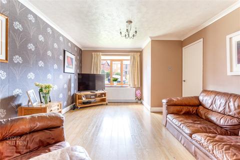 4 Briony Close, Royton, Oldham, OL2 5AL