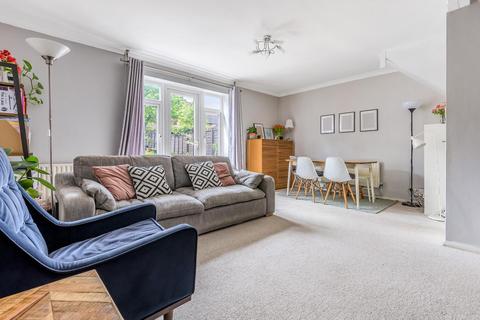 14 Shoreham Way, Bromley, BR2 7PU