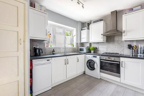 14 Shoreham Way, Bromley, BR2 7PU