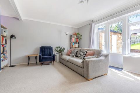 14 Shoreham Way, Bromley, BR2 7PU