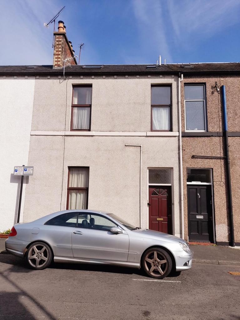 41 Brooke Street, DUMFRIES, DG1 2JL 3 bed terraced house £105,000