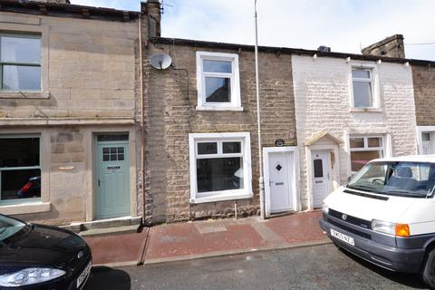 2 bedroom terraced house to rent, Walmsgate, Barnoldswick, BB18
