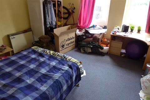 9 bedroom property to rent, Bristol BS1