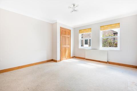 25 Coltsgate Hill, Ripon, HG4 2AB