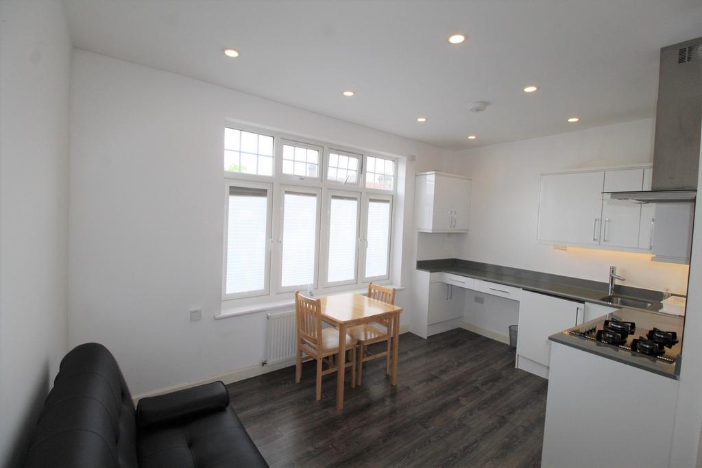 Ringstead Building, Ringstead Road, Catford, SE6 1 bed flat £995 pcm