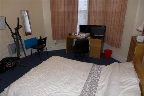 5 bedroom property to rent, Bristol BS7