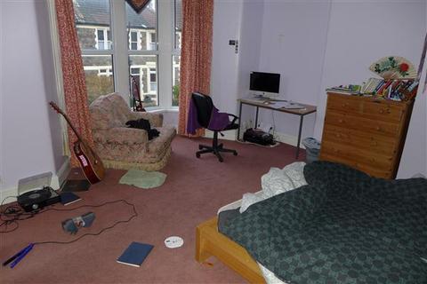 undefined, Bristol BS7