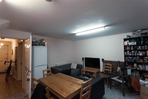 undefined, Bristol BS16