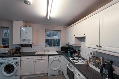 undefined, Bristol BS16