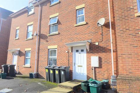 5 bedroom end of terrace house to rent, Bristol BS16