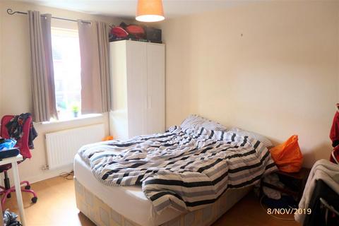 undefined, Bristol BS16