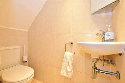 14 Harman Avenue, Woodford Green, IG8 9DS