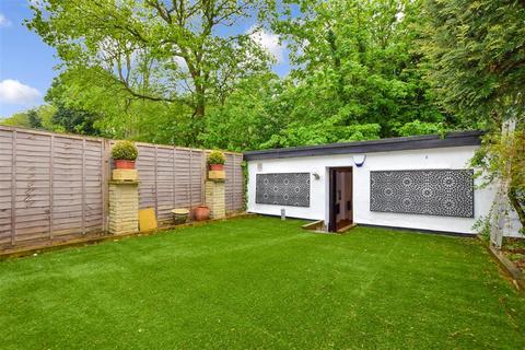 14 Harman Avenue, Woodford Green, IG8 9DS
