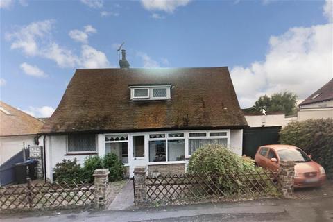 9 Queens Avenue, Birchington, CT7 9QN