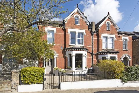 21 Granard Road, London, SW12 8UJ