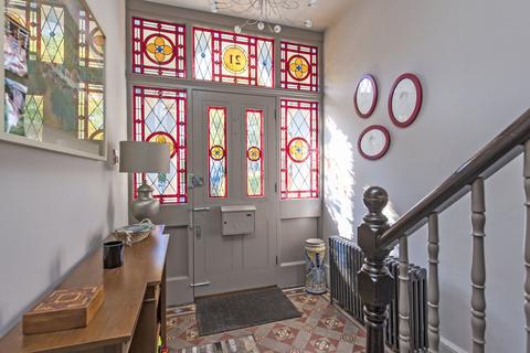 21 Granard Road, London, SW12 8UJ