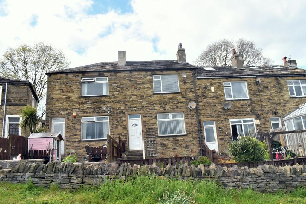 Cromwell View, Southowram, Halifax HX3 2 bed terraced house £125,000