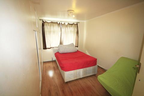 1 bedroom flat for sale, Crownmead Way, Romford, Essex, RM7