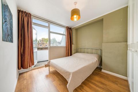 2 bedroom flat for sale, Gloucester Terrace, Bayswater