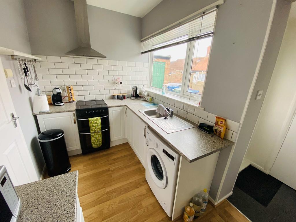 Hexham Avenue, Deneside, Seaham, Co.... 2 bed cottage £525 pcm (£121 pw)
