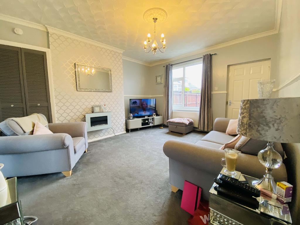 Hexham Avenue, Deneside, Seaham, Co.... 2 bed cottage £525 pcm (£121 pw)