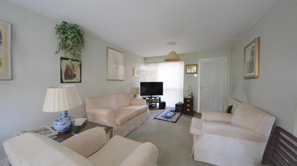 Nursery Road, Southgate, N14 3 bed end of terrace house £625,000