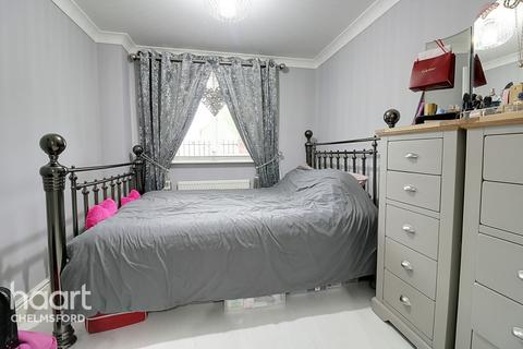 22 Chiltern Close, Chelmsford, CM1 2GJ