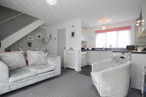 6 Bankside, Preston Brook, Runcorn, WA7 3LB