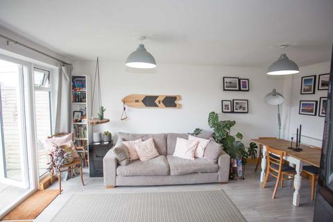 44 Ash Crescent, Higham, Rochester, ME3 7BA