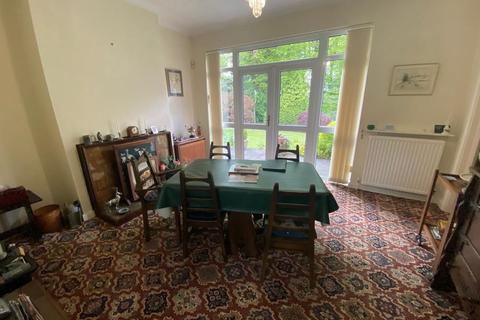 10 Chantry Close, Great Billing, Northampton, NN3 9EG