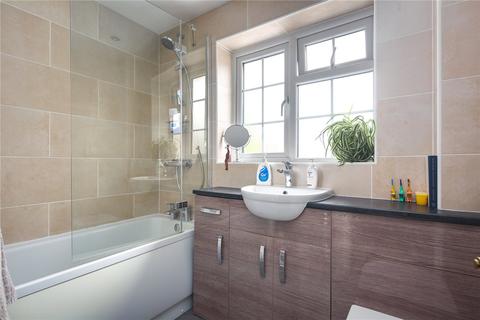 24a Skipworth Road, London, E9 7JH