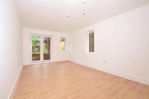 Flat 1, 50 Croham Road, South Croydon, CR2 7BA