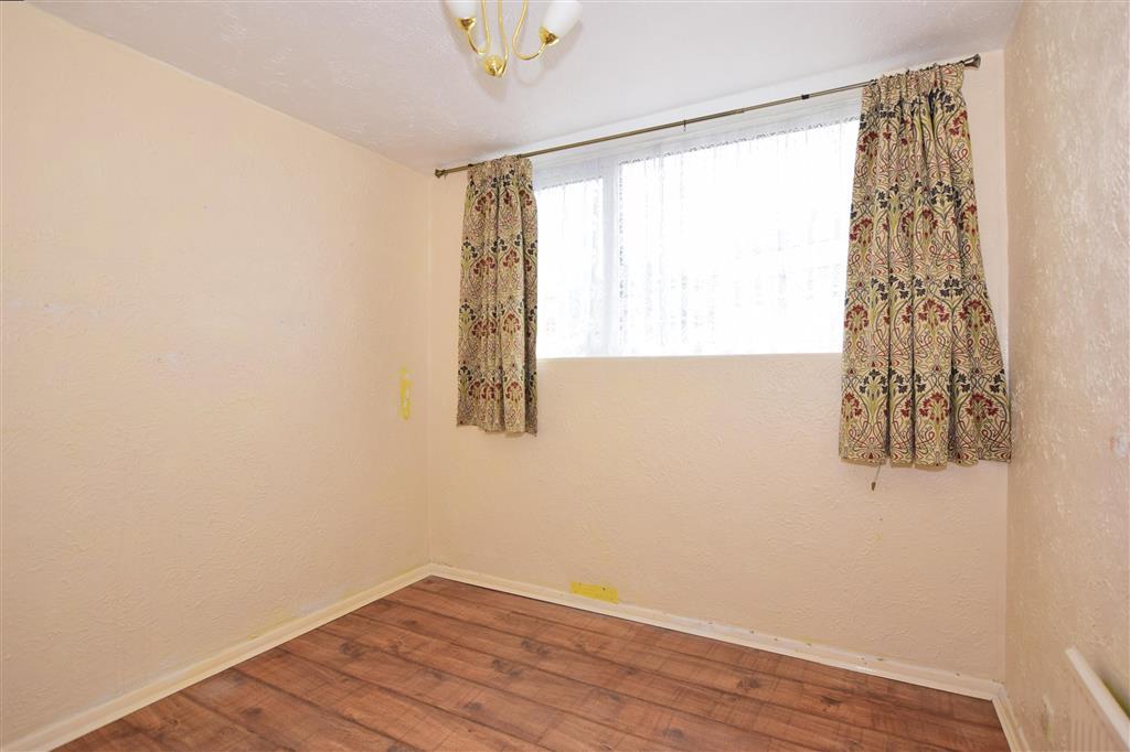 Bedroom 3 /Dining Room