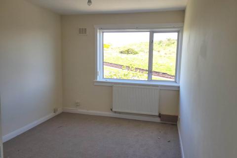 3 bedroom maisonette to rent, Chapelhell Mount, Ardrossan