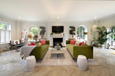 Chimes Court Cross Road, Ascot, SL5 9RX