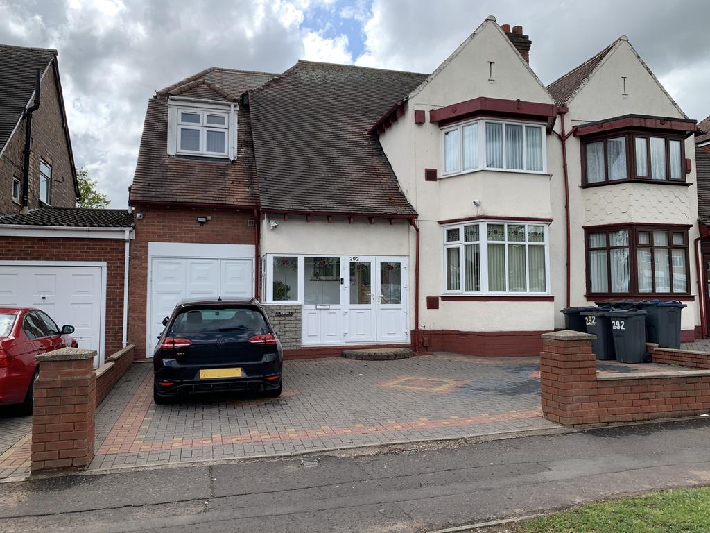 Walsall Road, Perry Barr, Birmingham B42 4 bed semidetached house £