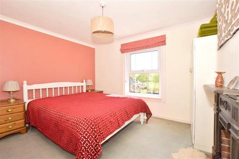 87 Maypole Road, Ashurst Wood, East Grinstead, RH19 3RB