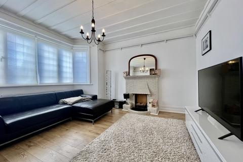 5 bedroom semi-detached house to rent, Cecil Park, Pinner HA5