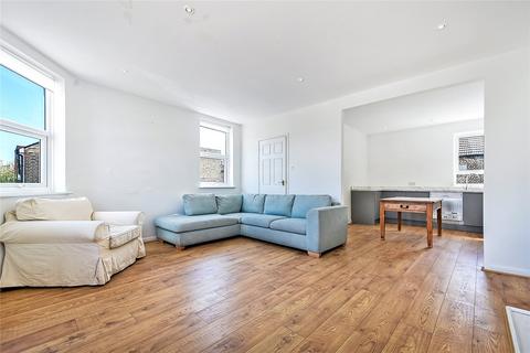 2 bedroom apartment to rent, Shuttleworth Road, London, SW11
