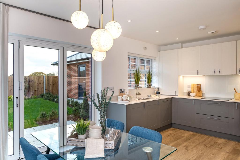 Woodside Place, Dry Street, Langdon Hills, Basildon, SS16 3 bed