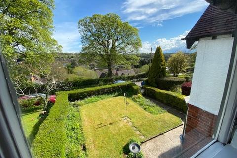 39 Belle Vue Road, Ashbourne, DE6 1AT