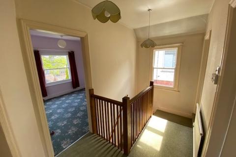 39 Belle Vue Road, Ashbourne, DE6 1AT
