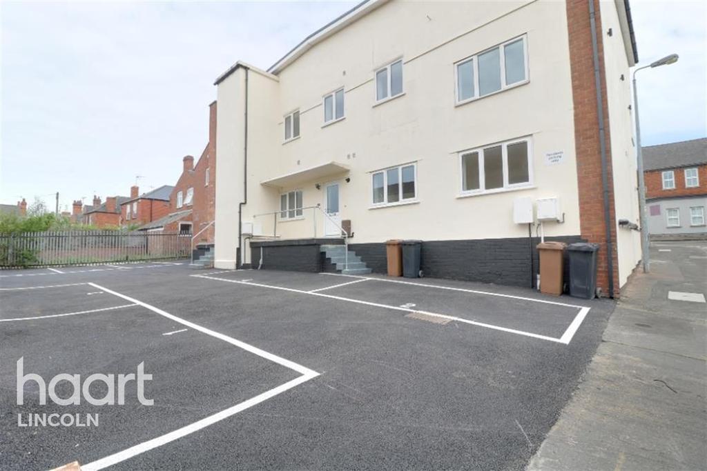 Abbey Villas, Tempest Street 2 bed terraced house £695 pcm (£160 pw)