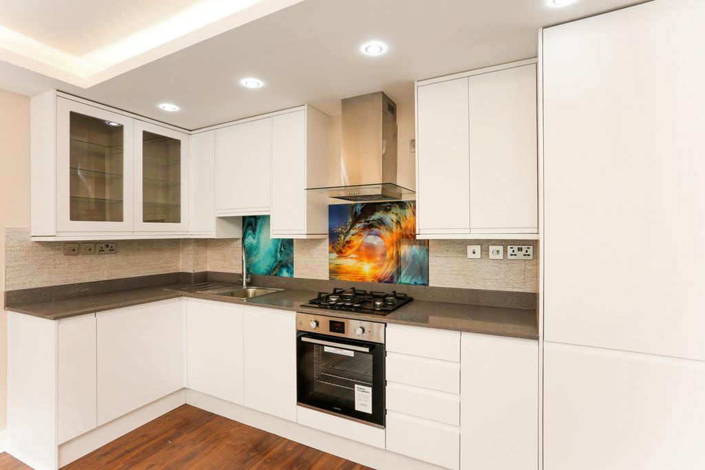 Apartment in London - More