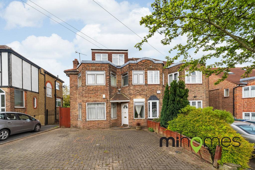 Exeter Road, Southgate, N14 5 bed semidetached house £800,000