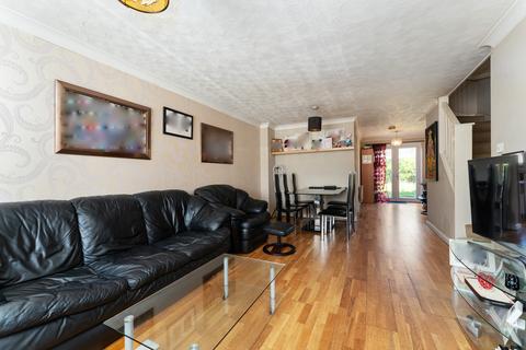 112 Elmcroft Avenue, London, E11 2DB