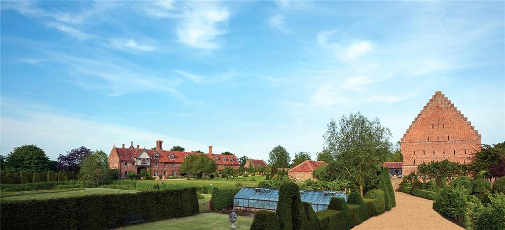 Hales Hall Grounds